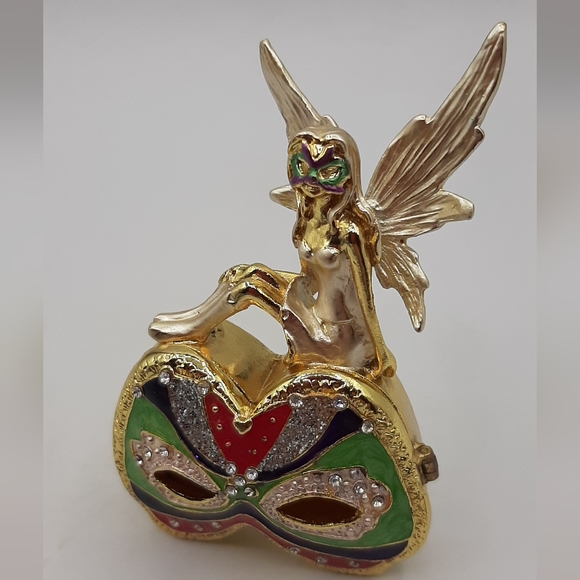 New Metal Fairy Pixie Mardi Gras Mask Trinket Box Magnetic Hinged Closure - Picture 2 of 6